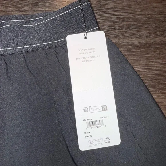 Alo yoga match tennis skirt - Picture 4 of 4